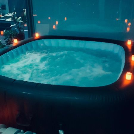 Luxury 9Ine Penthouse With Garden & Jacuzzi Leilighet Birmingham Eksteriør bilde