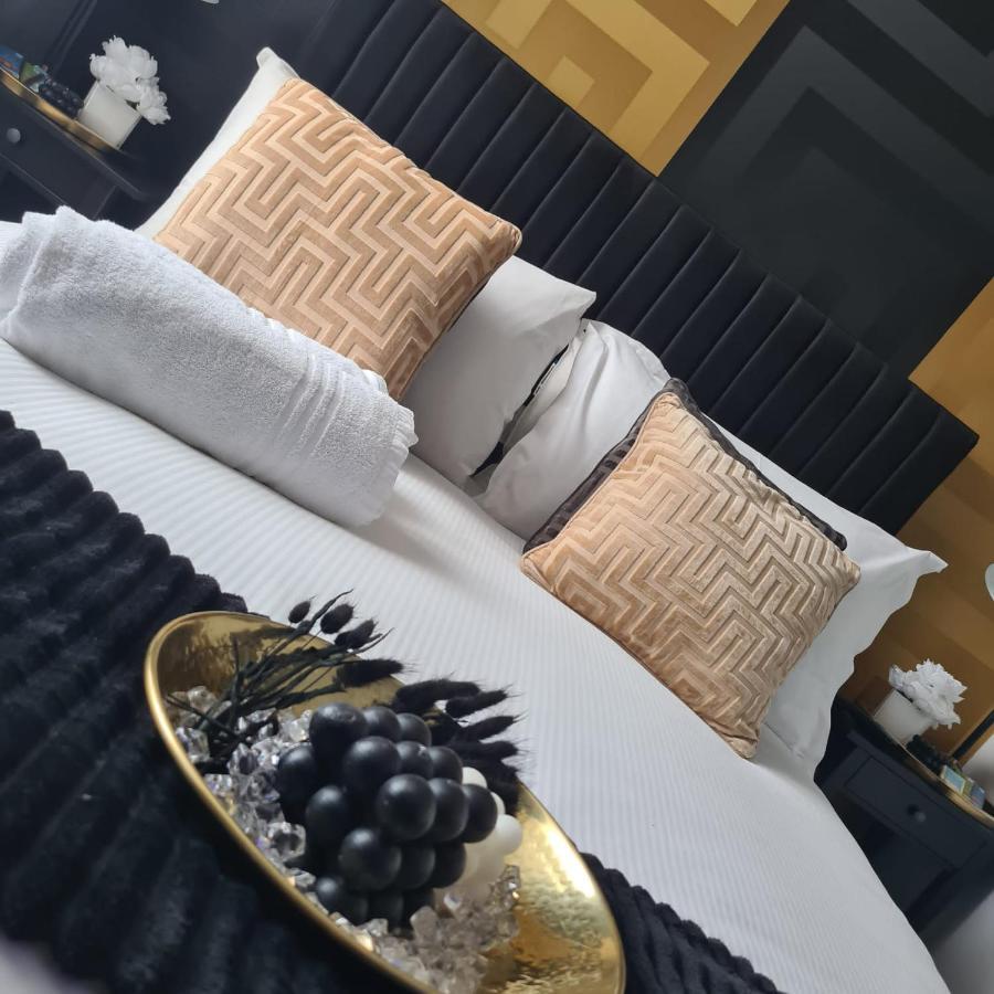 Luxury 9Ine Penthouse With Garden & Jacuzzi Leilighet Birmingham Eksteriør bilde