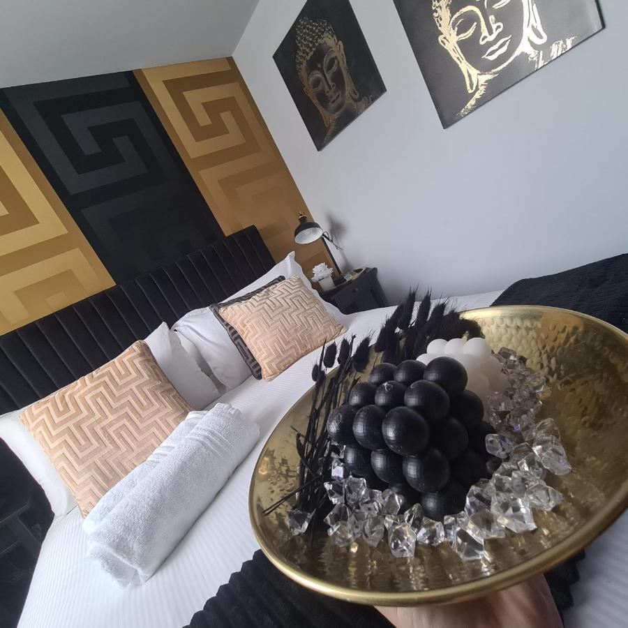 Luxury 9Ine Penthouse With Garden & Jacuzzi Leilighet Birmingham Eksteriør bilde